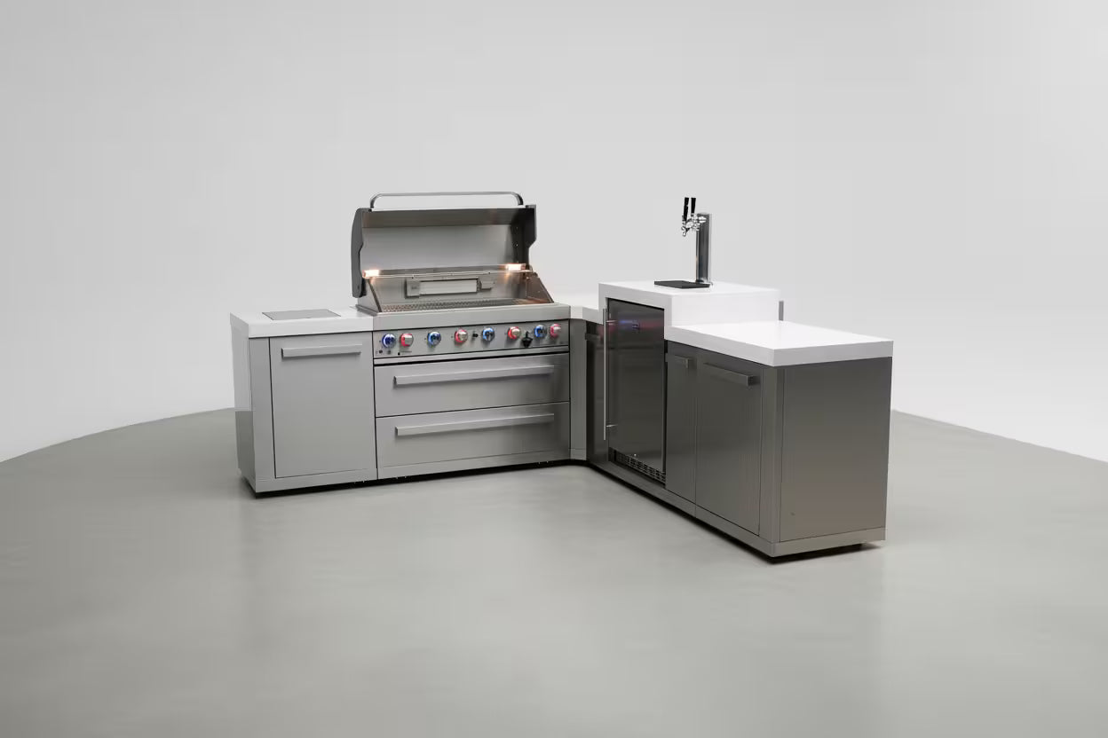 Mont Alpi 805 Island with a 90 Degree Corner and Kegerator - Mont Alpi Canada