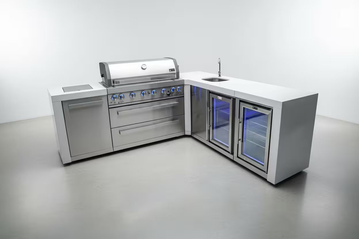 Mont Alpi 805 Deluxe Island with a 90 Degree Corner, Beverage center and Fridge Cabinet - Mont Alpi Canada