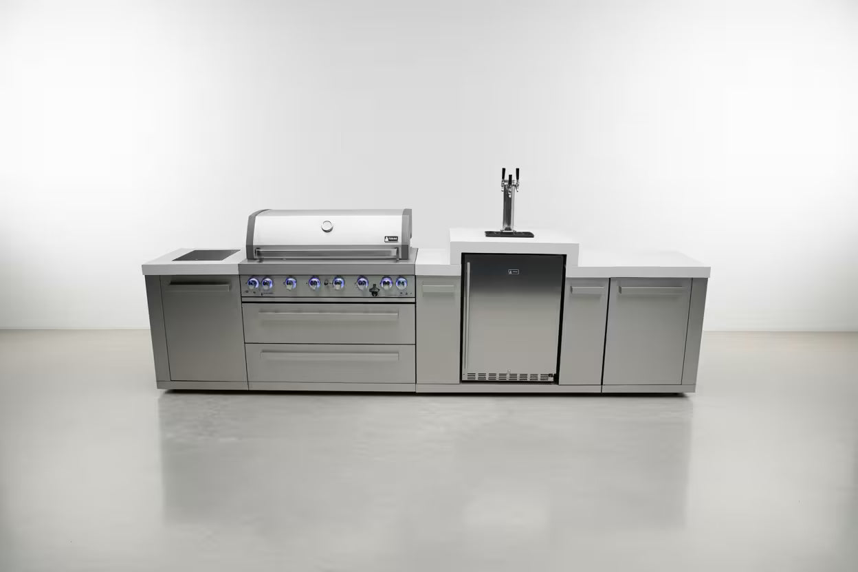 Mont Alpi 805 Island with a Kegerator - Mont Alpi Canada