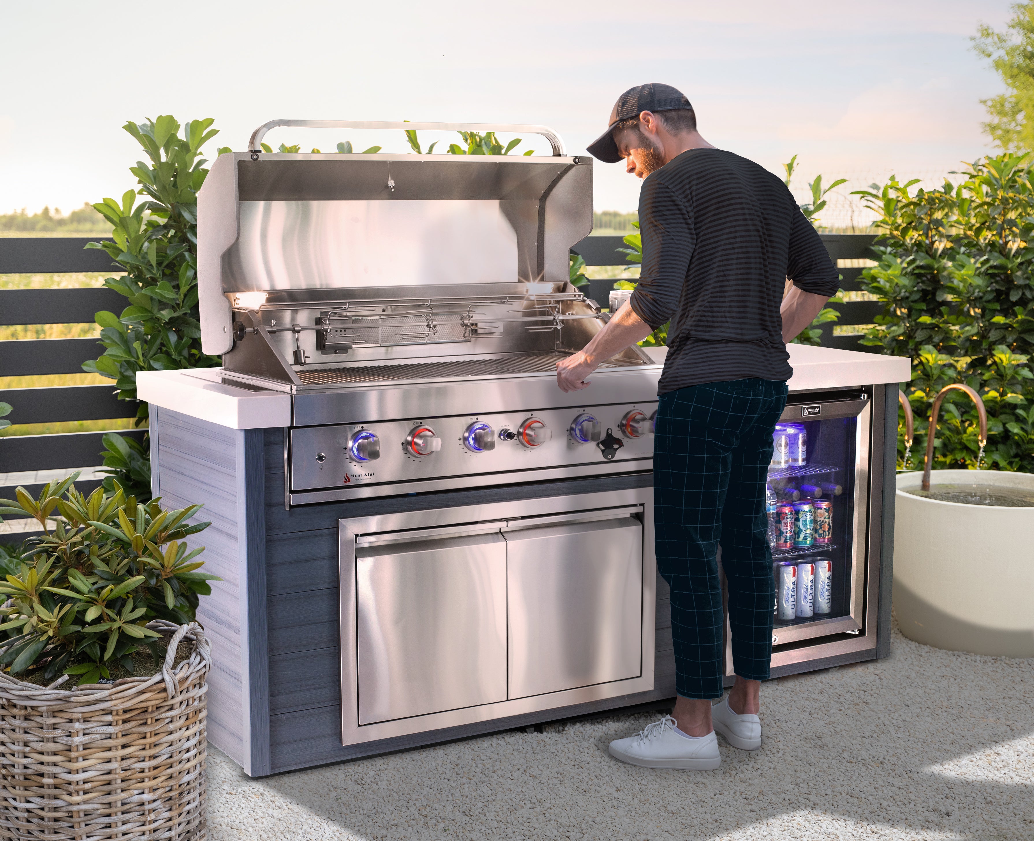 Mont Alpi Outdoor Kitchen